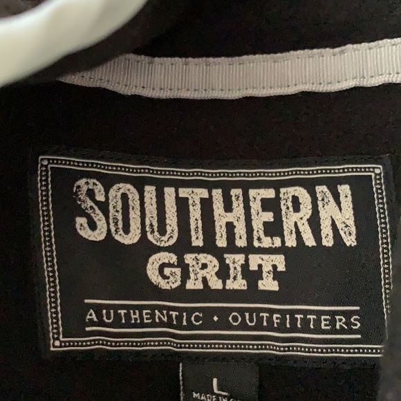 Southern Grit men’s pullover - Picture 5 of 6